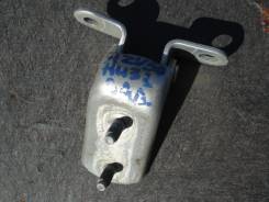 Крепление боковой двери. Toyota Vista Ardeo, SV50, SV55, ZZV50, AZV50, AZV55 Toyota Vista, SV50, AZV55, ZZV50, AZV50, SV55 Двигатели: 3SFE, 1AZFSE, 3S...