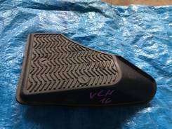 Подставка под ногу. Toyota Granvia, VCH10W, KCH16W, VCH16, KCH10, RCH11W, VCH16W, KCH10W, RCH11, KCH16, VCH10 Toyota Grand Hiace, RCH11, KCH16W, VCH10...