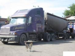 Freightliner Century. Цементовоз Фредлайнер, 14 000 куб. см., 50 000 кг.