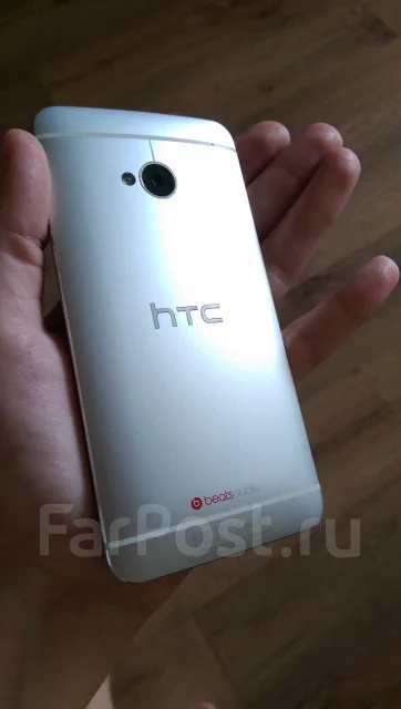 HTC One M7. �/� ����