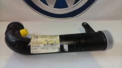 Патрубок воздухозаборника. Volkswagen: Passat, Eos, Jetta, Scirocco, Tiguan, Passat CC, Golf, Beetle Skoda Superb, 3T4, 3T5 Skoda Octavia, 1Z3, 1Z5, 9...