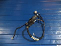 Проводка двери. Honda Civic Hybrid Honda Civic Двигатели: LDA2, R18A1, R18A2