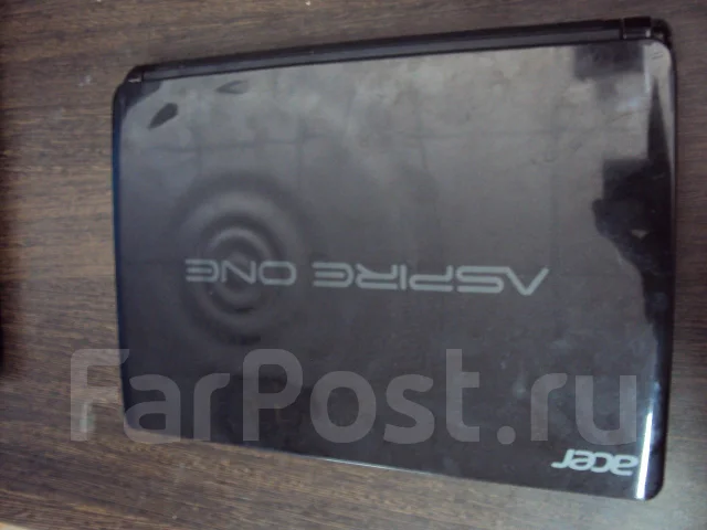 Acer Aspire One D270. 10.1", 1,8����, ��� 4 ��, ���� 320���, WiFi: 1, ����������� �� 5��. ����