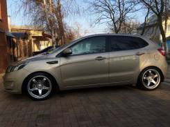Sakura Wheels. 7.5x17, 5x114.30, ET40, ЦО 73,0 мм.