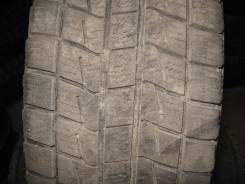 Bridgestone Blizzak Revo1. Зимние, без шипов, износ: 10%, 2 шт