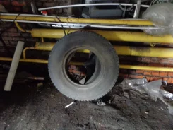 Bridgestone R220. �����������, �/�, ����� 30 % ����