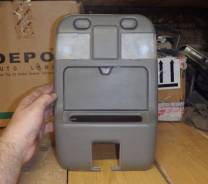 Светильник салона. Nissan Terrano, TR50, LR50, LUR50, PR50, RR50 Nissan Terrano Regulus, JLUR50, JTR50, JRR50, JLR50 Nissan Patrol, Y61 Двигатели: ZD3...