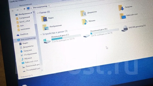 Acer Aspire E15. 15.6", 1,8����, ��� 4 ��, ���� 500���, WiFi: 1, Bluetooth: 1, ����������� �� 7��. ����