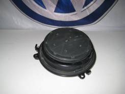 Ручка крышки багажного отсека. Volkswagen Passat Volkswagen Golf