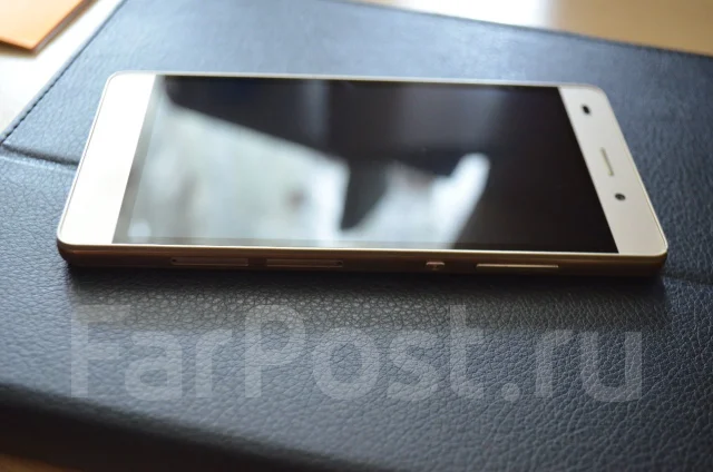 Huawei P8 Lite. �/� ����