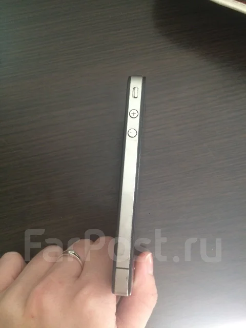 Apple iPhone 4. �/� ����
