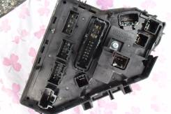 Блок предохранителей под капот. Honda CR-V, RE4, RE3 Honda Accord, CR5, CR7, CR6 Honda Civic, R-EY5, R-EY4, R-EY2 Honda Partner, R-EY9, R-EY6, R-EY8...