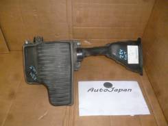 Корпус воздушного фильтра. Mitsubishi Colt, Z27W