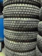 Dunlop DSV-01. Зимние, без шипов, 2015 год, износ: 10%, 4 шт