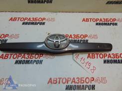Накладка крышки багажника Toyota Camry (V40)
