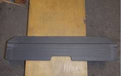 Накладка на порог. Nissan Safari, WYY61, WTY61, WRGY61, WFGY61, VRGY61, WGY61 Nissan Patrol, Y61 Двигатели: TB45E, TB48DE, TD42T, RD28TI, ZD30DDTIS, S...
