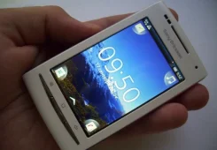 Sony Ericsson Xperia mini. �/� ����
