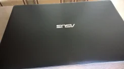 Asus X550L. 15.6", 2,3����, ��� 6 ��, ���� 500���, WiFi, Bluetooth, ����������� �� 5��. ����