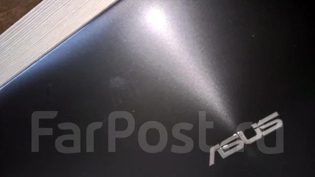Asus X550L. 15.6", 2,3����, ��� 6 ��, ���� 500���, WiFi: 1, Bluetooth: 1, ����������� �� 5��. ����