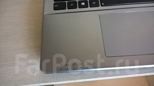 Asus X550L. 15.6", 2,3����, ��� 6 ��, ���� 500���, WiFi: 1, Bluetooth: 1, ����������� �� 5��. ����