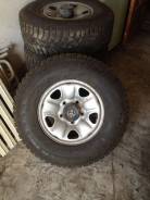 Bridgestone Ice Cruiser 5000. Зимние, шипованные, износ: 20%, 4 шт