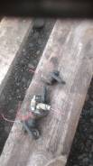 Концевик двери боковой. Toyota Camry, SXV20 Двигатель 5SFE