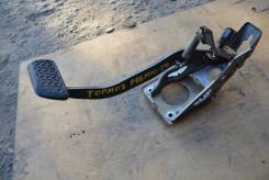 Педаль тормоза. Toyota Allion, NZT240, ZZT240, ZZT245, AZT240 Toyota Premio, NZT240, ZZT240, ZZT245, AZT240 Toyota Caldina, ST246, AZT246, ZZT241, AZT...