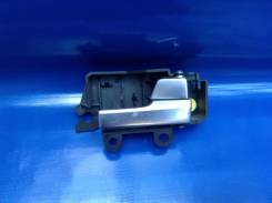 Ручка двери внутренняя. Ford Focus, CB4 Двигатели: AODA, AODB, ASDA, ASDB, HWDA, HWDB, HXDA, HXDB, KKDA, KKDB, QQDB, SHDA, SHDB, SHDC, SIDA