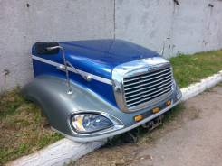 Капот. Freightliner Columbia