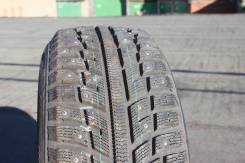Kumho I'Zen KW22. Зимние, 2013 год, износ: 20%, 1 шт