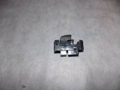 Кнопка стеклоподъемника. Toyota Vista Ardeo, SV55, SV55G