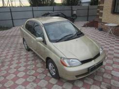 Toyota Platz. Без водителя