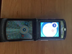 Motorola RAZR V3. �/� ����
