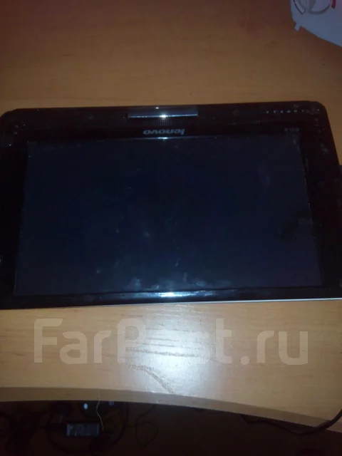 Lenovo IdeaPad S10-3t. 10.1", 1 667����, ��� 1024 ��, ���� 160���, WiFi: 1, Bluetooth: 1, ����������� �� 4��. ����