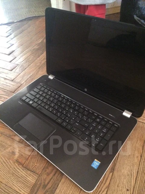 HP Pavilion 17. 17.3", 2 500����, ��� 6 ��, ���� 700���, WiFi: 1, Bluetooth: 1, ����������� �� 8��. ����