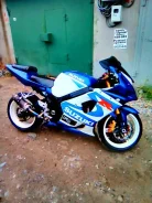Suzuki GSX-R 1000. 1 000����. ��., ��������, ��� ���, � �������� ����