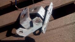 Крепление боковой двери. Toyota Vista, SV32 Двигатель 3SFE