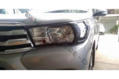 Накладка на фару. Toyota Hilux Toyota Hilux Pick Up