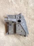 Коробка для блока efi. Toyota Crown, GRS182 Двигатели: 3GRFSE, 3GRFE