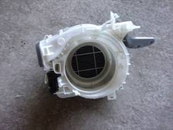 Корпус моторчика печки. Toyota Crown, GRS182 Двигатели: 3GRFSE, 3GRFE