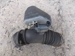 Патрубок воздухозаборника. Toyota Nadia, SXN10H, SXN10 Двигатель 3SFSE