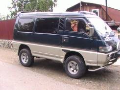 Mitsubishi Delica. автомат, 4wd, 2.5 (115 л.с.), дизель, 180 000 тыс. км