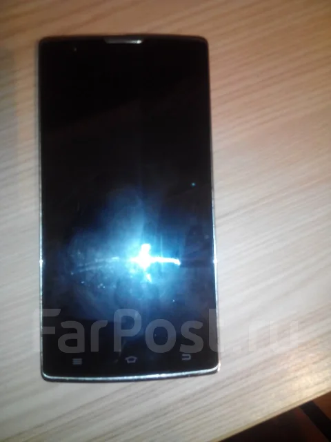 DEXP Ixion ES. �/� ����