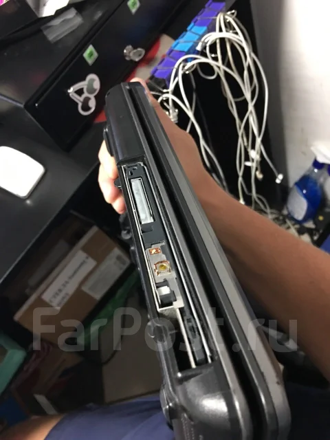 Asus X51R. 15.4", 1,6����, ��� 512 ��, ���� 80���, WiFi: 1, Bluetooth: 1, ����������� �� 1��. ����