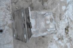 Кронштейн усилителя бампера. Audi A8, D3/4E, D3, 4E