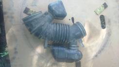 Патрубок воздухозаборника. Mitsubishi Mighty Max Mitsubishi Pajero, V25W, V45W