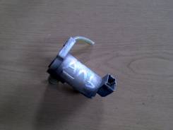Мотор бачка омывателя. Nissan: Tino, Bluebird, Wingroad, Presage, Stagea, Bluebird Sylphy, Sunny California, Fuga, Avenir, March, Rasheen, Largo, Fair...