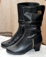 Сапоги. 36