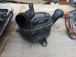 Корпус воздушного фильтра. Mitsubishi Delica Space Gear, PF8W, PC5W, PD5V, PD8W, PB5W, PA5W, PB5V, PA5V, PE8W Mitsubishi Delica Mitsubishi Delica Carg...