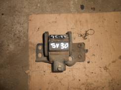 Подушка коробки передач. Toyota Vista, SV30 Двигатель 4SFE